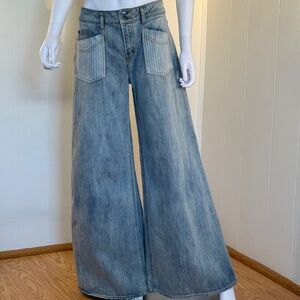 NWOT Free People W31 We The People, Malik Patch Pocket, Wide Leg, 32 inseam